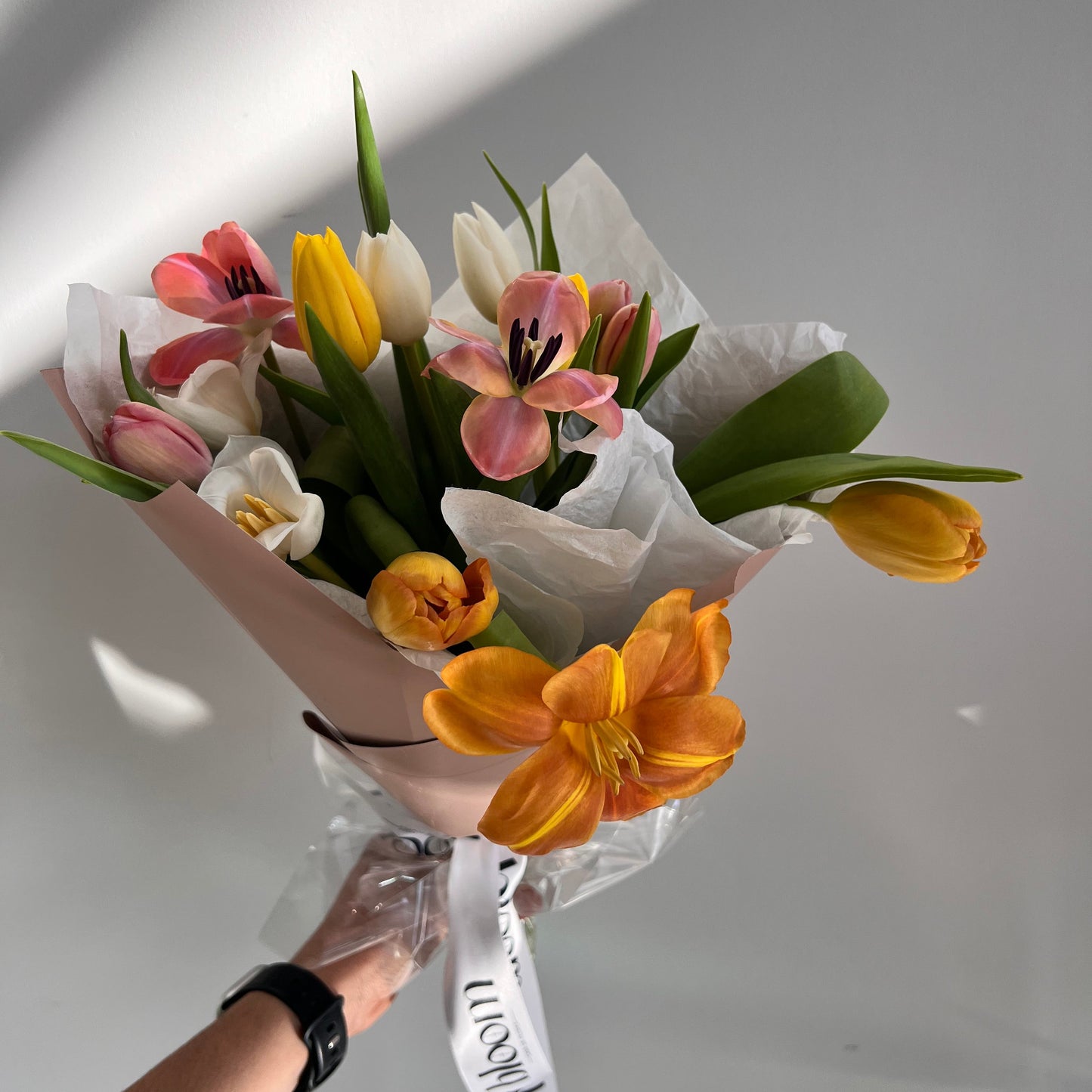 Ramo "Tulip Colors"